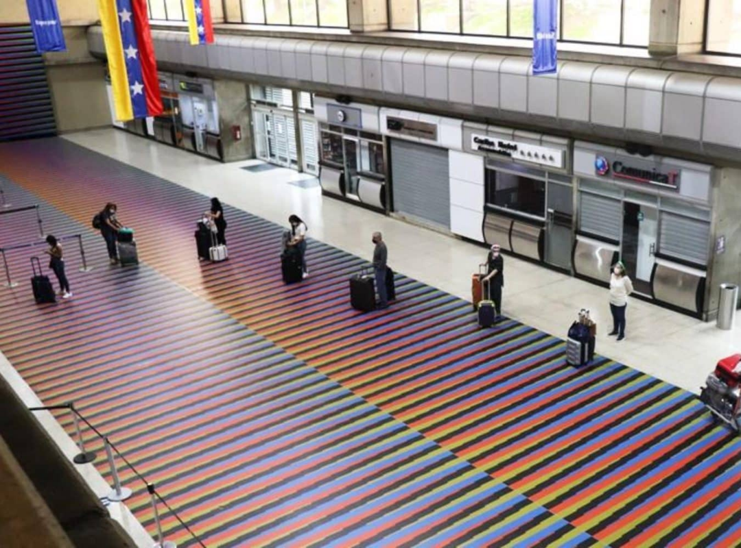 Imagen de la noticia: Delegación de EE UU visita Venezuela para inspeccionar niveles de seguridad en el Aeropuerto de Maiquetía