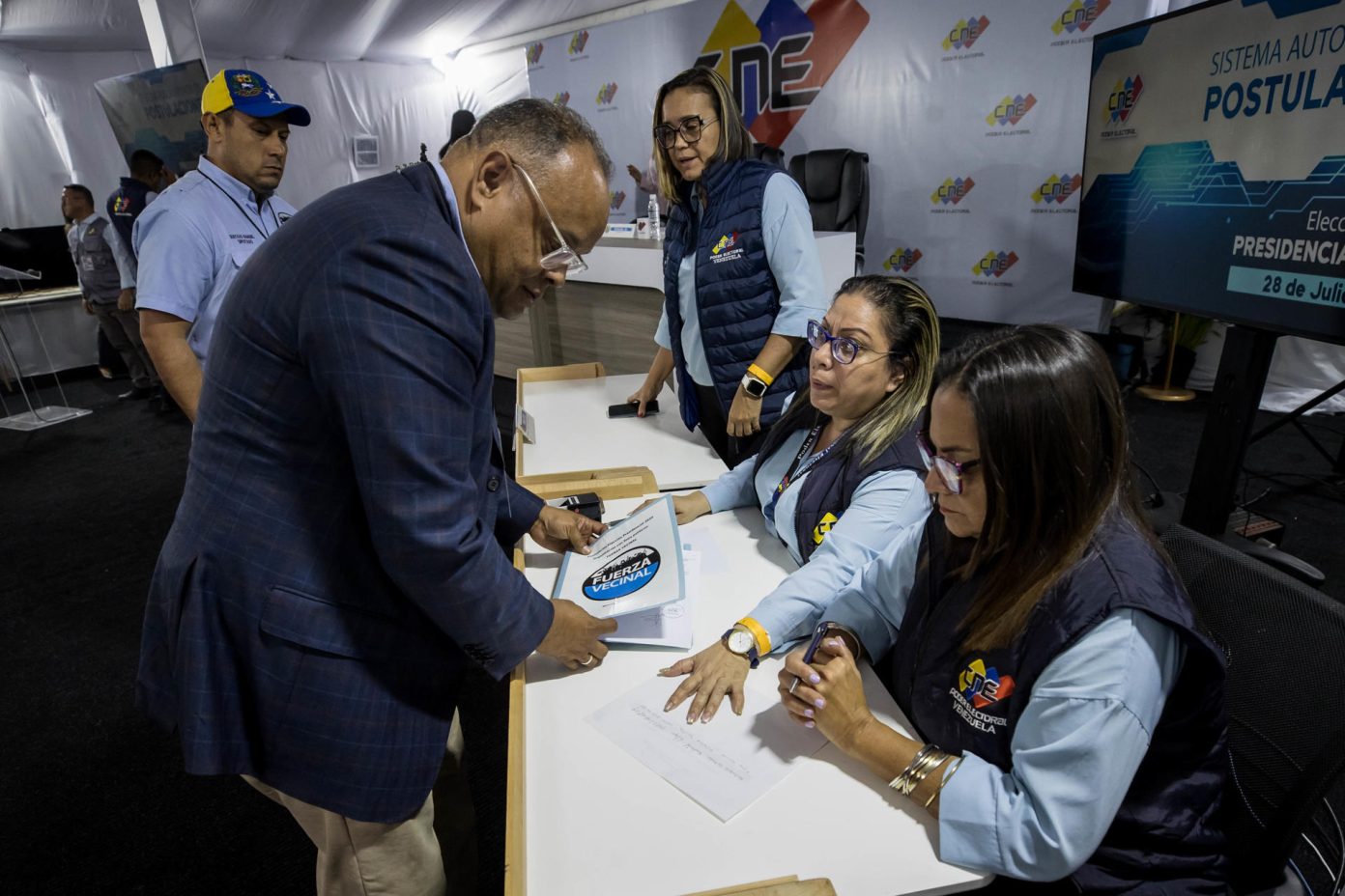 Imagen de la noticia: ¿Quién fue el último en postularse como candidato a las presidenciales?