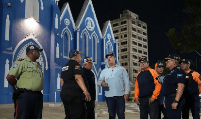 Imagen de la noticia: Gobernador reporta “afectaciones estructurales” en 3 hospitales y un puente