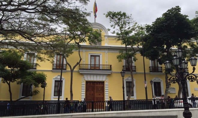 Imagen de la noticia: Gobierno niega “crisis humanitaria” de colombianos detenidos