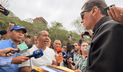 Imagen de la noticia: Trabajadores exigen a EE. UU. mediar por mejoras salariales en Venezuela