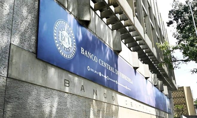 Imagen de la noticia: Piden nueva directiva del Banco Central para detener la “alta inflación”