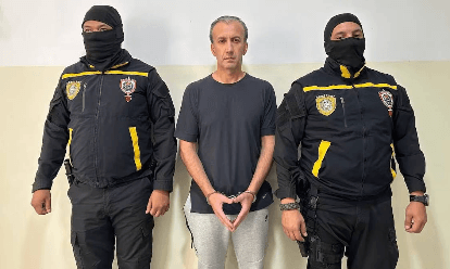 Imagen de la noticia: El Aissami reitera denuncia de torturas y pide que el fiscal general le garantice la vida