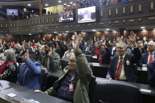 Imagen de la noticia: Asamblea Nacional crea grupo de amistad con el Congreso de EE. UU. para impulsar la economía