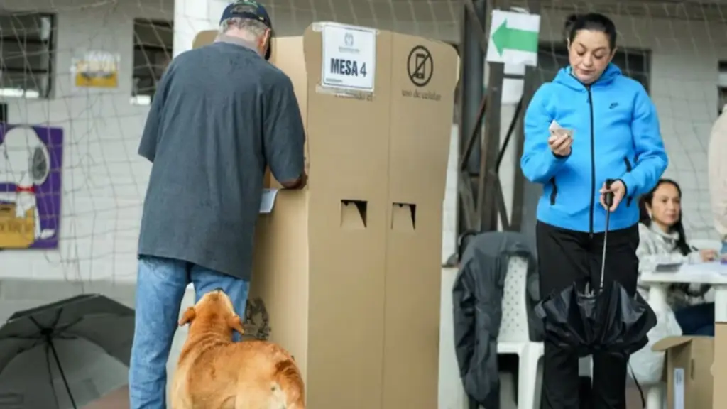 Imagen de la noticia: Colombia define su futuro: Todo listo para una jornada electoral crucial este domingo