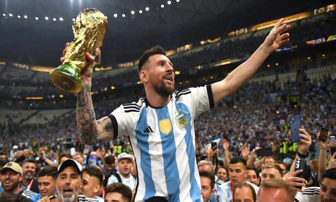Imagen de la noticia: Messi confía en que su historia sirva a los niños para “seguir soñando” con el deporte