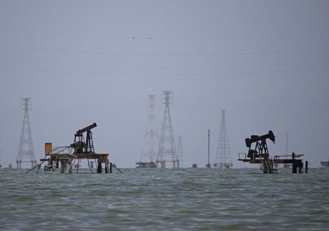 Imagen de la noticia: EE.UU. registra 1,25 millones de barriles diarios de petróleo en Venezuela y lo atribuye al plan de Trump-Rubio