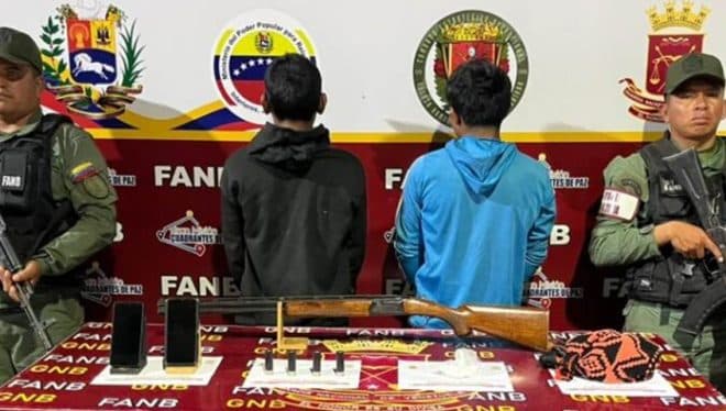 Imagen de la noticia: Golpe al abigeato: GNB recupera 20 búfalos en Machiques