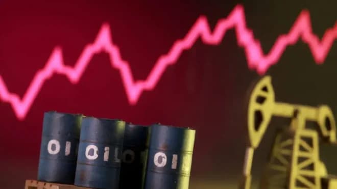 Imagen de la noticia: Precios del petróleo Brent y Texas este 12 de junio: así abre el mercado del crudo