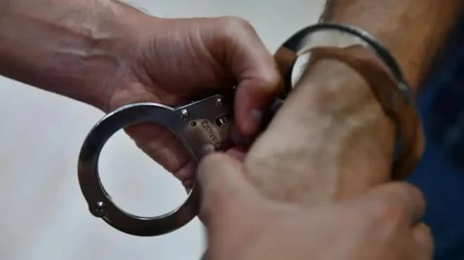 Imagen de la noticia: Autoridades detienen a ciudadano tras atentar contra la vida de su hijo de 11 meses