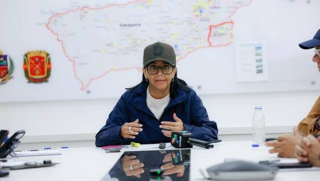 Imagen de la noticia: La Guaira sigue militarizada y el acceso restringido: “El 60% del servicio eléctrico en el Litoral está reestablecido”