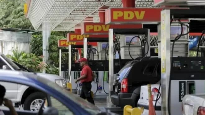 Imagen de la noticia: Pdvsa prioriza el abastecimiento de gasolina: ministra Henao ratifica distribución