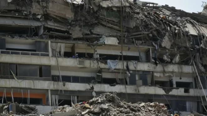 Imagen de la noticia: Casi 250 rescatistas estadounidenses trabajan sin descanso en las zonas de desastre de Venezuela