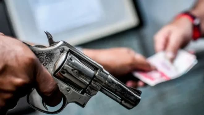 Imagen de la noticia: Caen dos venezolanos en Perú por extorsionar a transportistas en Lima