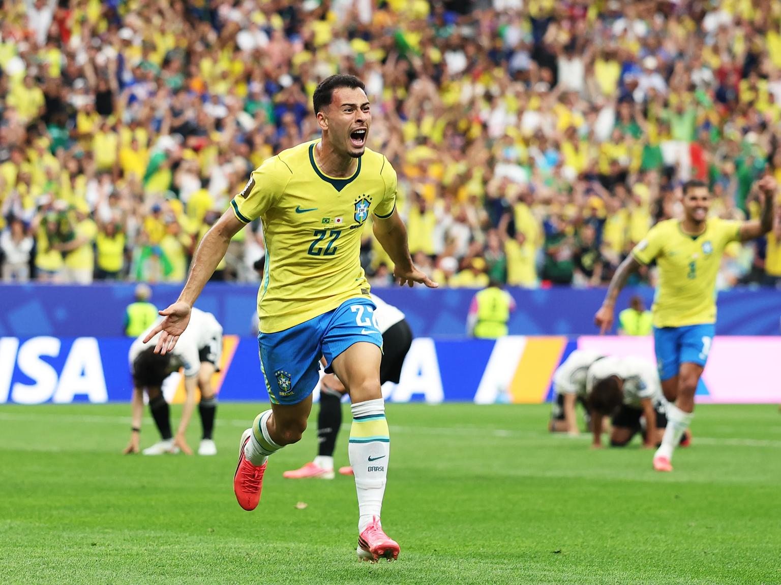Imagen de la noticia: Martinelli le da a Brasil una victoria agónica ante Japón