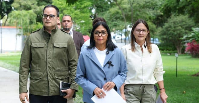 Imagen de la noticia: Presidenta (E) Delcy Rodríguez crea la Gran Misión Venezuela Renace