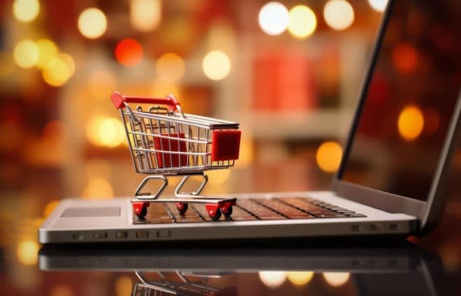Imagen de la noticia: Cuidarse de las compras en línea durante la época de fin de año