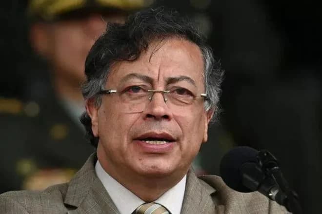 Imagen de la noticia: Presidente convoca a defender la soberanía ante amenazas externas