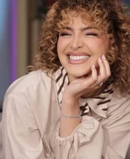 Imagen de la noticia: Migbelis Castellanos se atrevió y mostró su cabello natural por primera vez en televisión