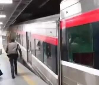 Imagen de la noticia: Choque de trenes en La Estación Simón Bolívar de Caracas deja al menos seis heridos
