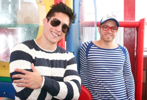 Imagen de la noticia: Chyno y Nacho confirman el lanzamiento de ‘Radio Venezuela’ para este 9 de abril